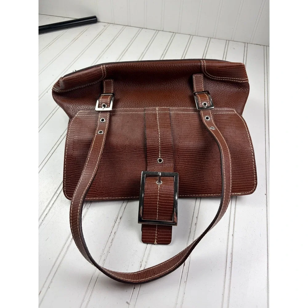 Maxx New York Vintage Y2K Brown Pebbled Retro Leather Baguette Shoulder Bag